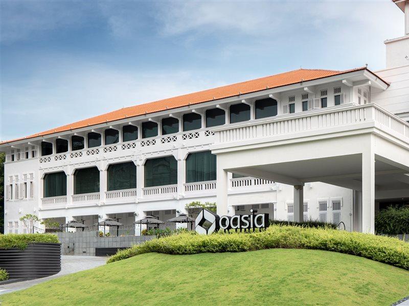 Oasia Resort Sentosa By Far East Hospitality Singapore Buitenkant foto The main building of the school